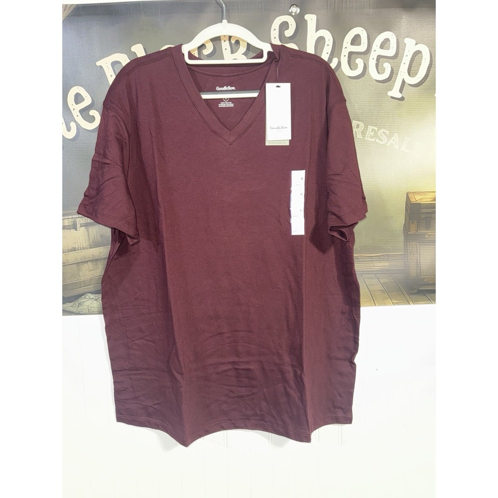 Goodfellow & Co Men's XL T-Shirt Burgundy Pomegranate V-Neck Short Sleeve NWT
